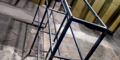 фото каркас витрины во